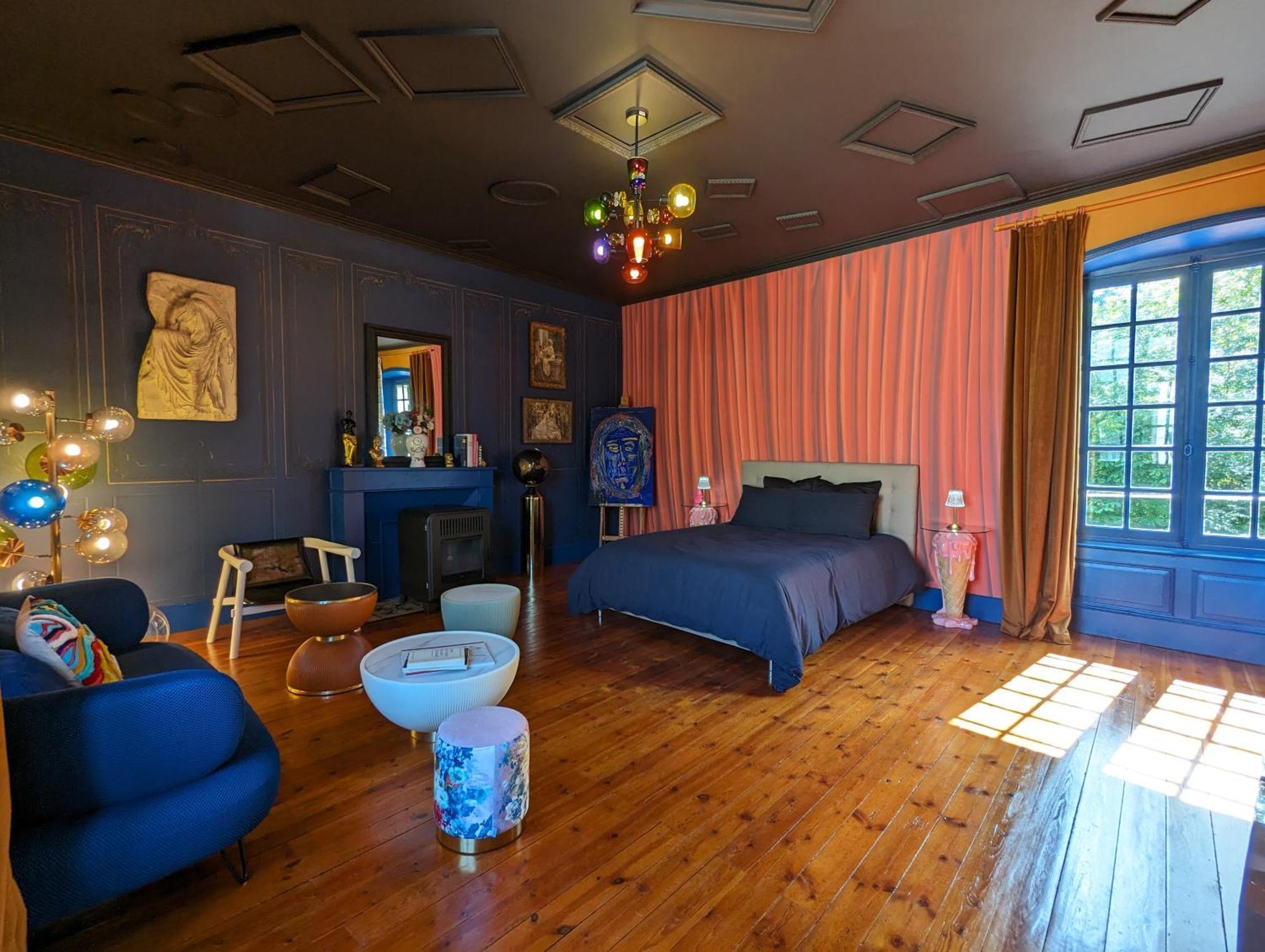 Bed and Breakfast Manoir Des Arts Конфолан Екстер'єр фото