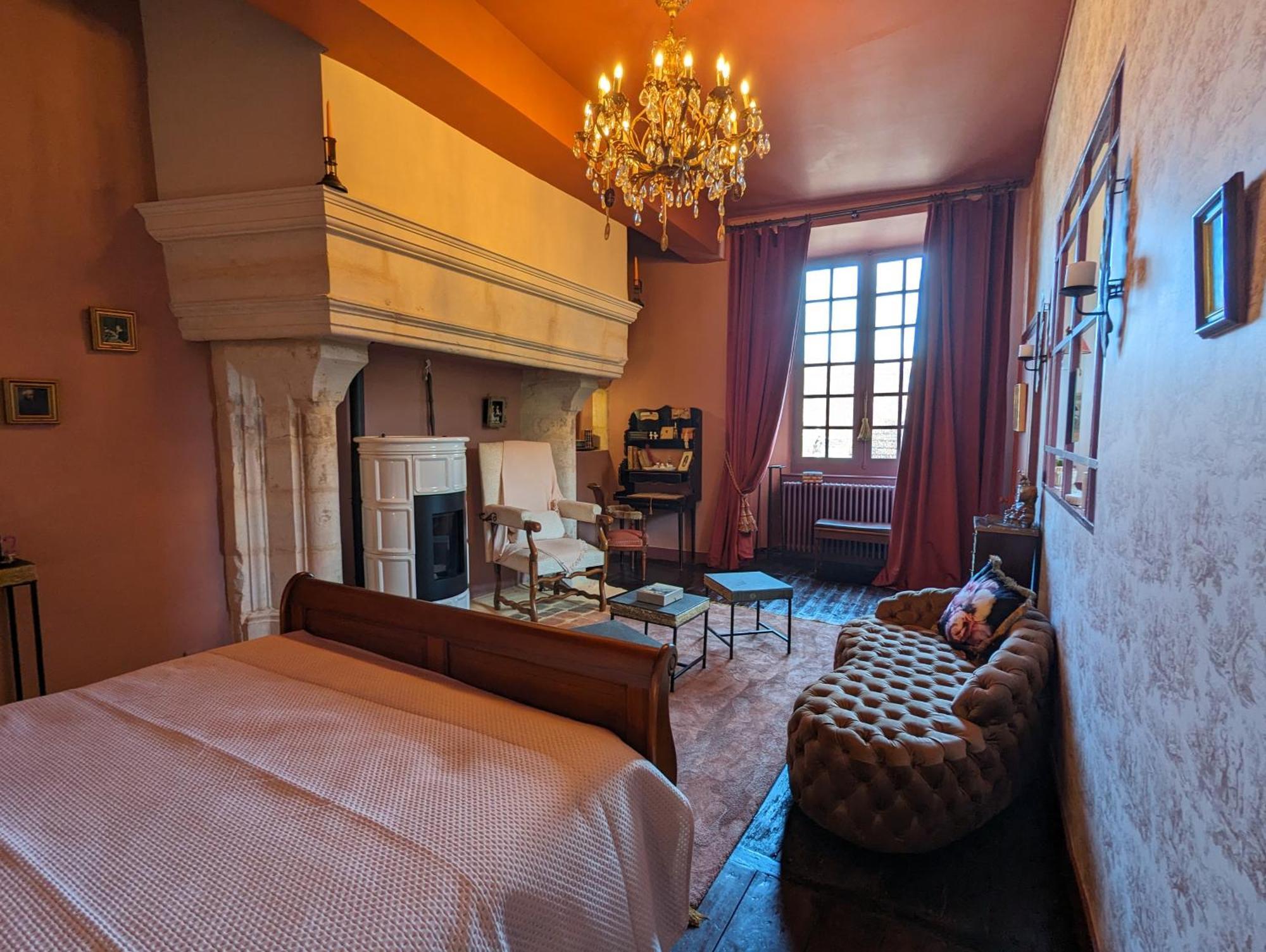 Bed and Breakfast Manoir Des Arts Конфолан Екстер'єр фото